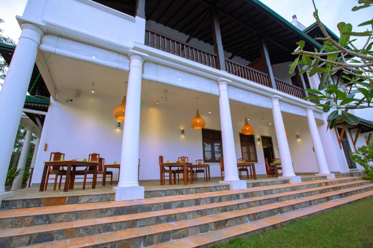 Niyagama House Hotell Galle Exteriör bild